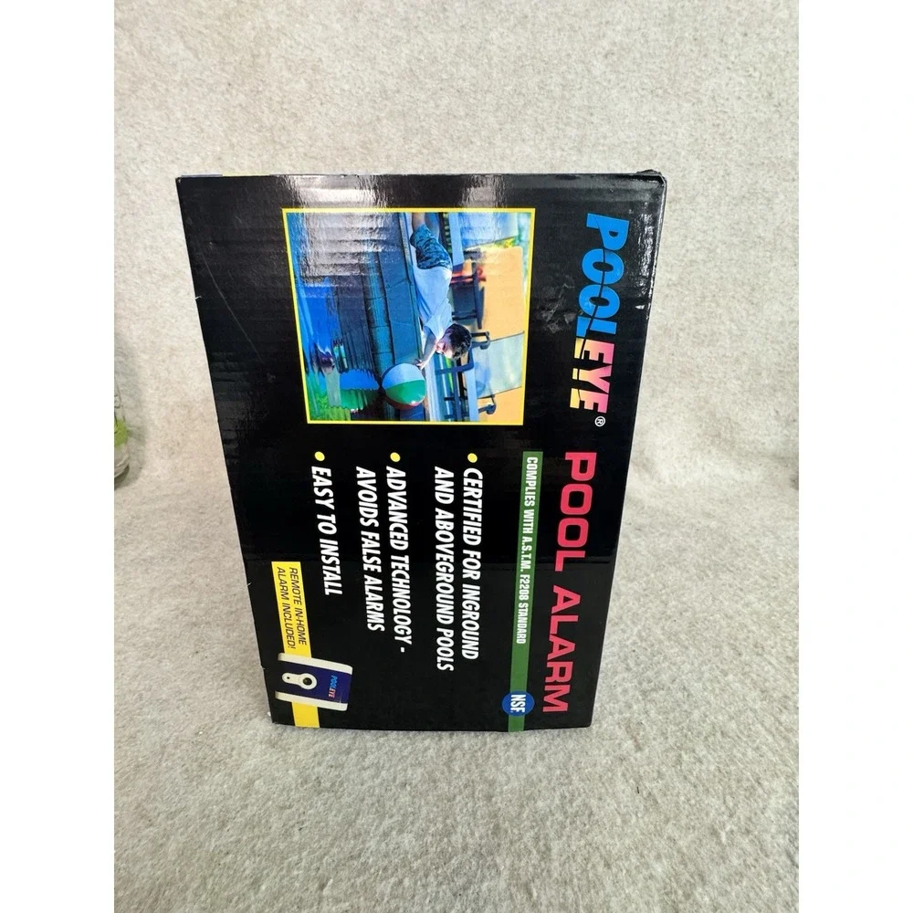 PE23‎ PoolEye Swimming Pool Alarm System Smartpool Above Inground opened box